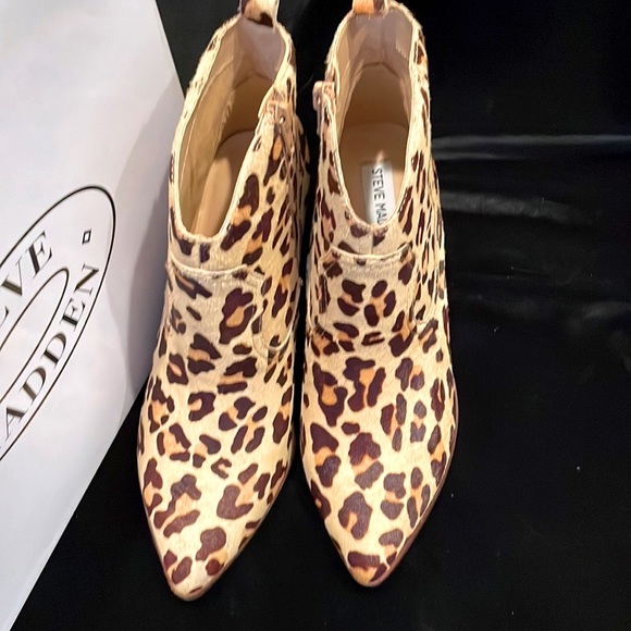 STEVE MADDEN LEOPARD PRINT REAL FUR ANKLE BOOTS - 8 1/2 - NEW IN BOX ! - Picture 3 of 14